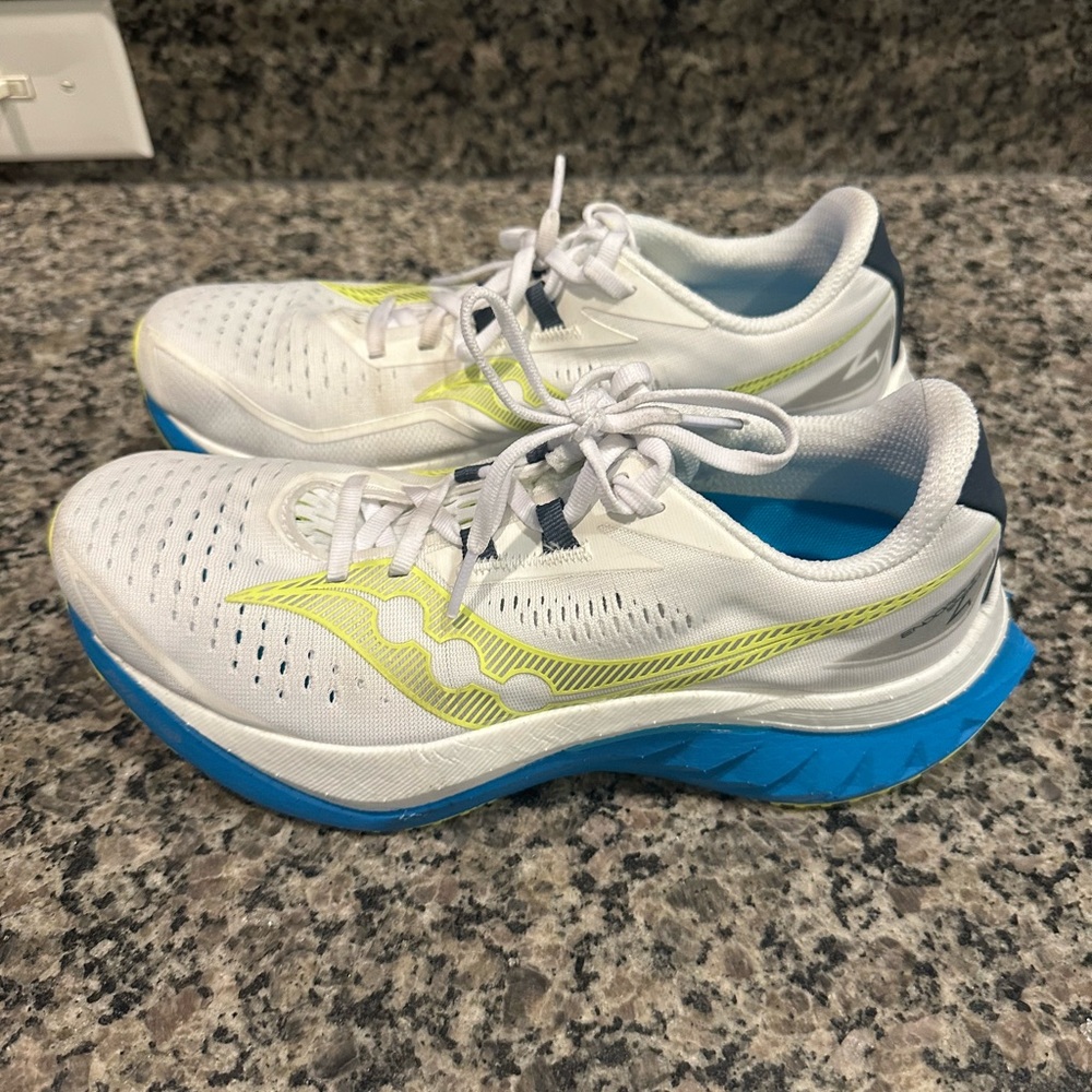 Saucony Endorphin Speed 4. Size 8.5 women’s.